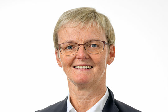 Dr. Petra Broich